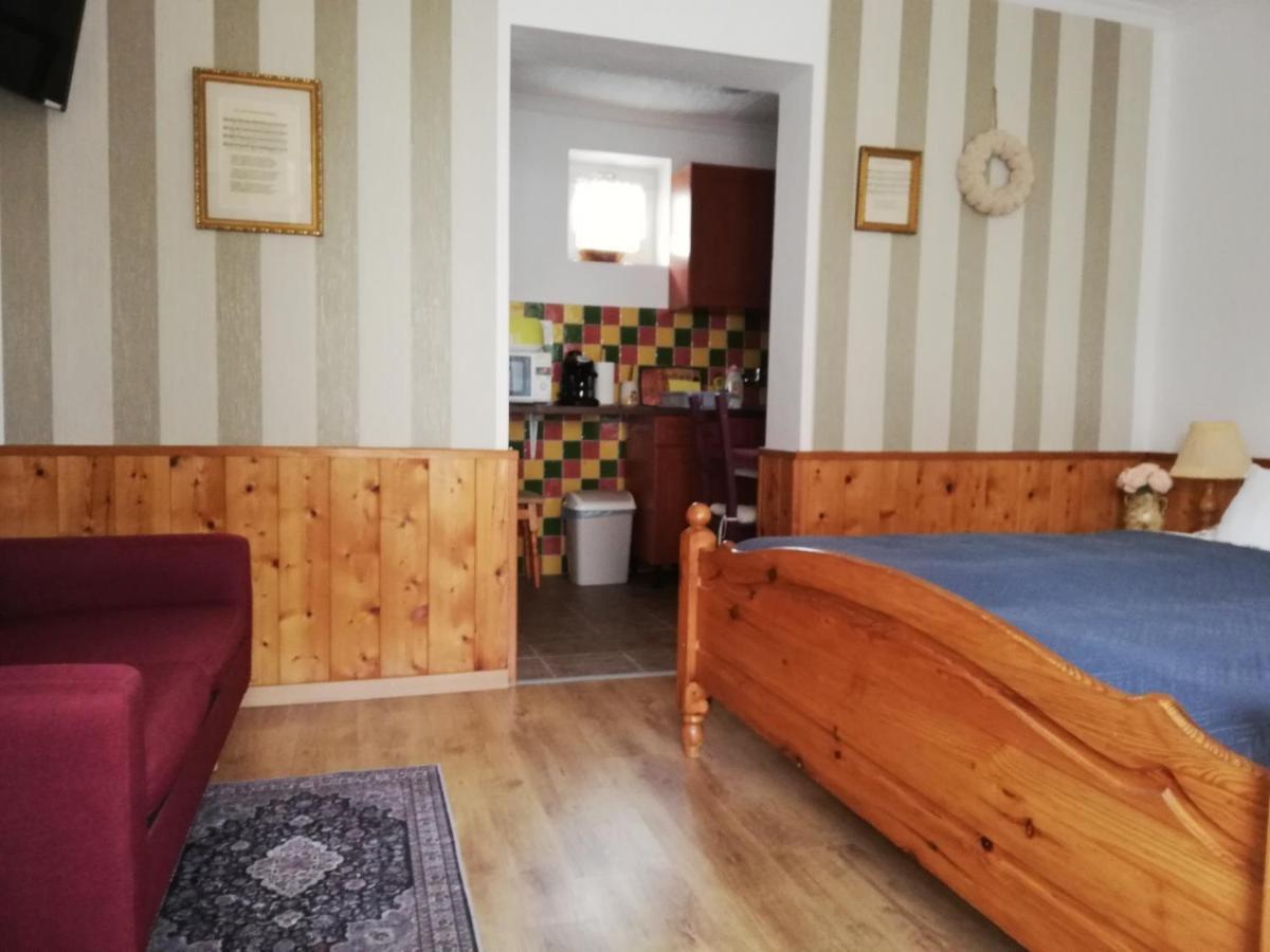Bobita Apartmanhaz Szilvásvárad Eksteriør billede